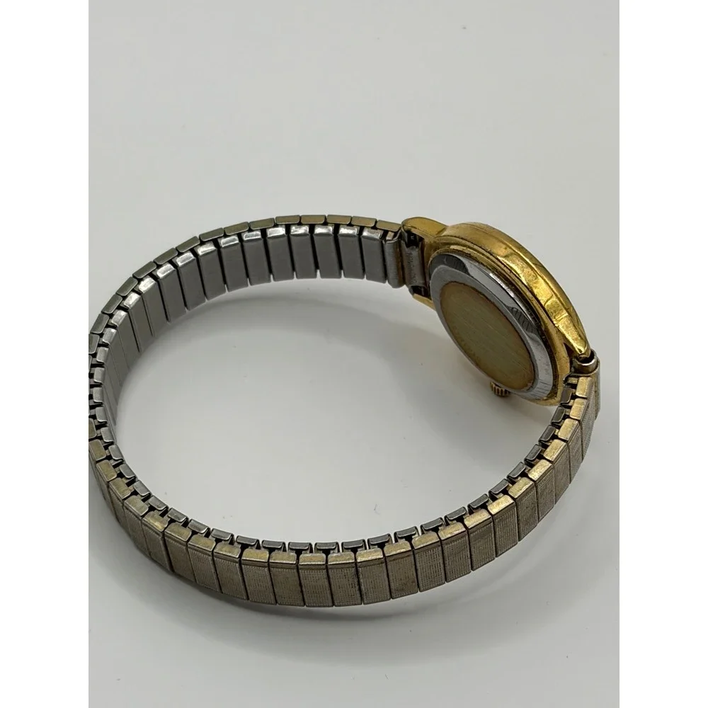 Linens n Things‎ Quartz Gold Tone Stretch Band Watch Roman Numerals